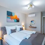 Myflat Wave Solar Apartment *